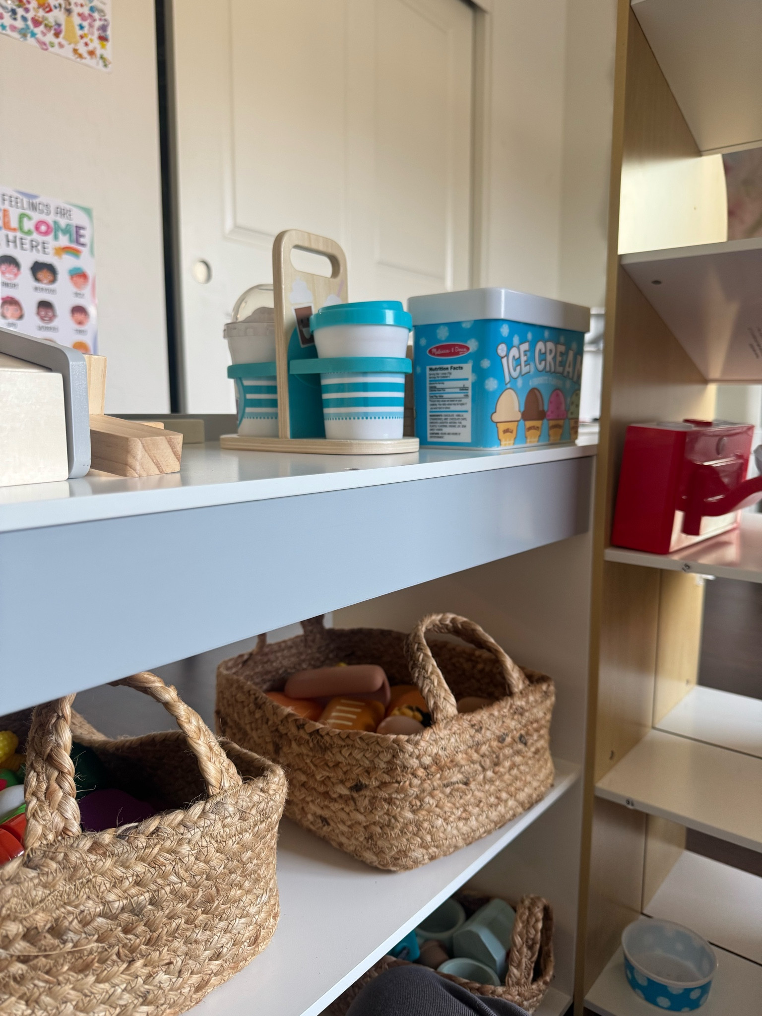 My 9-5pm ♥️

#LTKHome #LTKKids