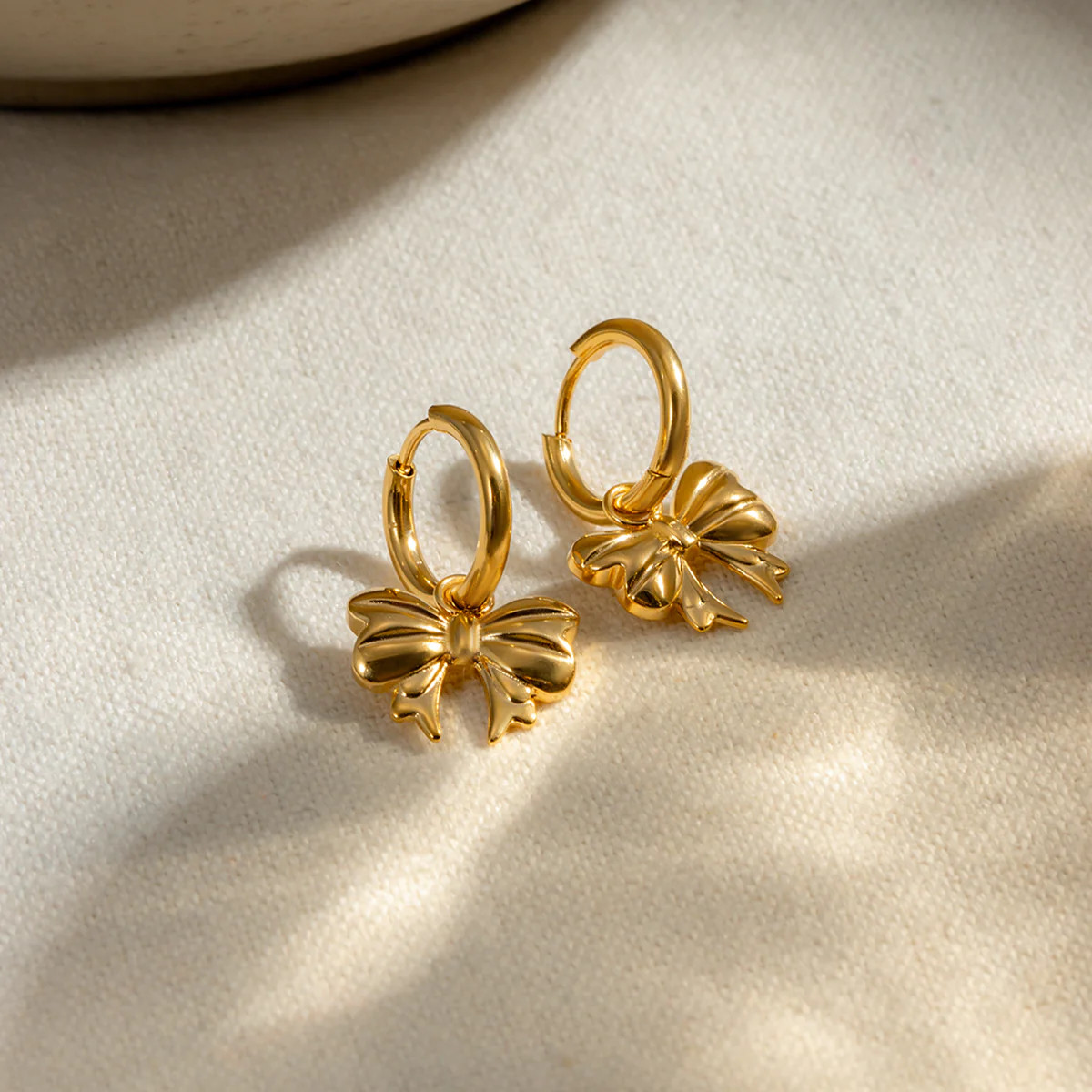 18K Gold-Plated Bow Earrings | Gold / One Size | Casual Chic Boutique