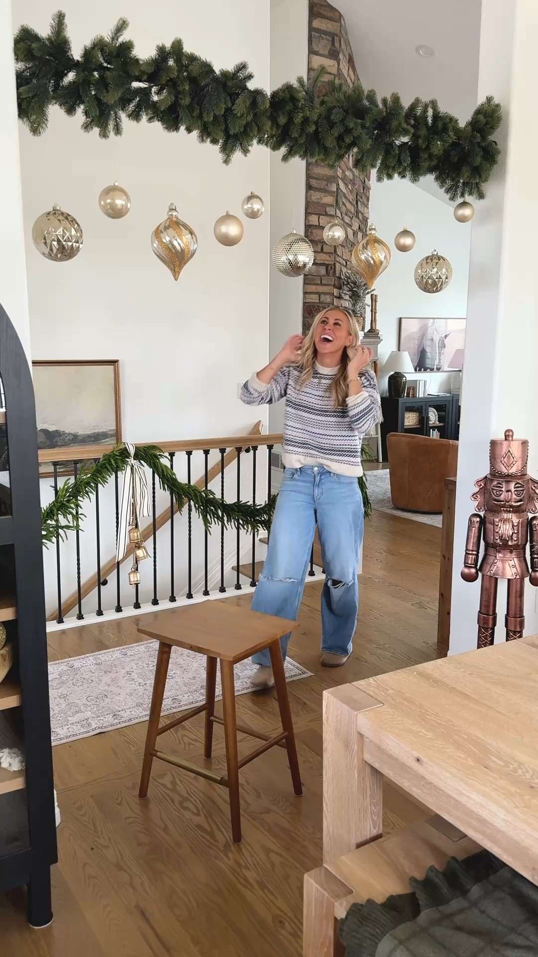 Linking the kit I used for this garland shoes curtain rod hack!! Use SARAHJOY for 10% off interior delights 😍

#LTKHome #LTKSeasonal #LTKHoliday