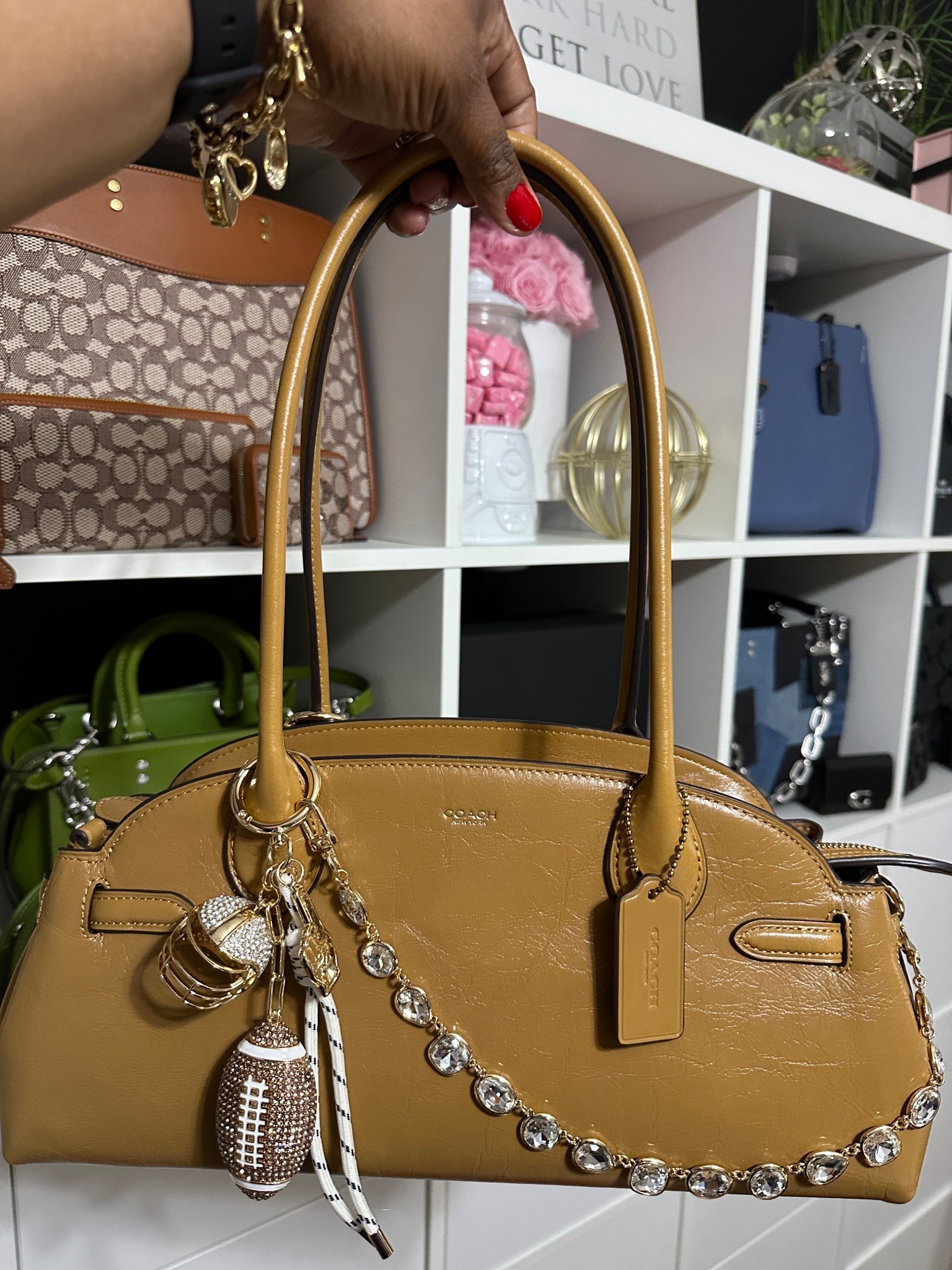 COACH EMPIRE 34