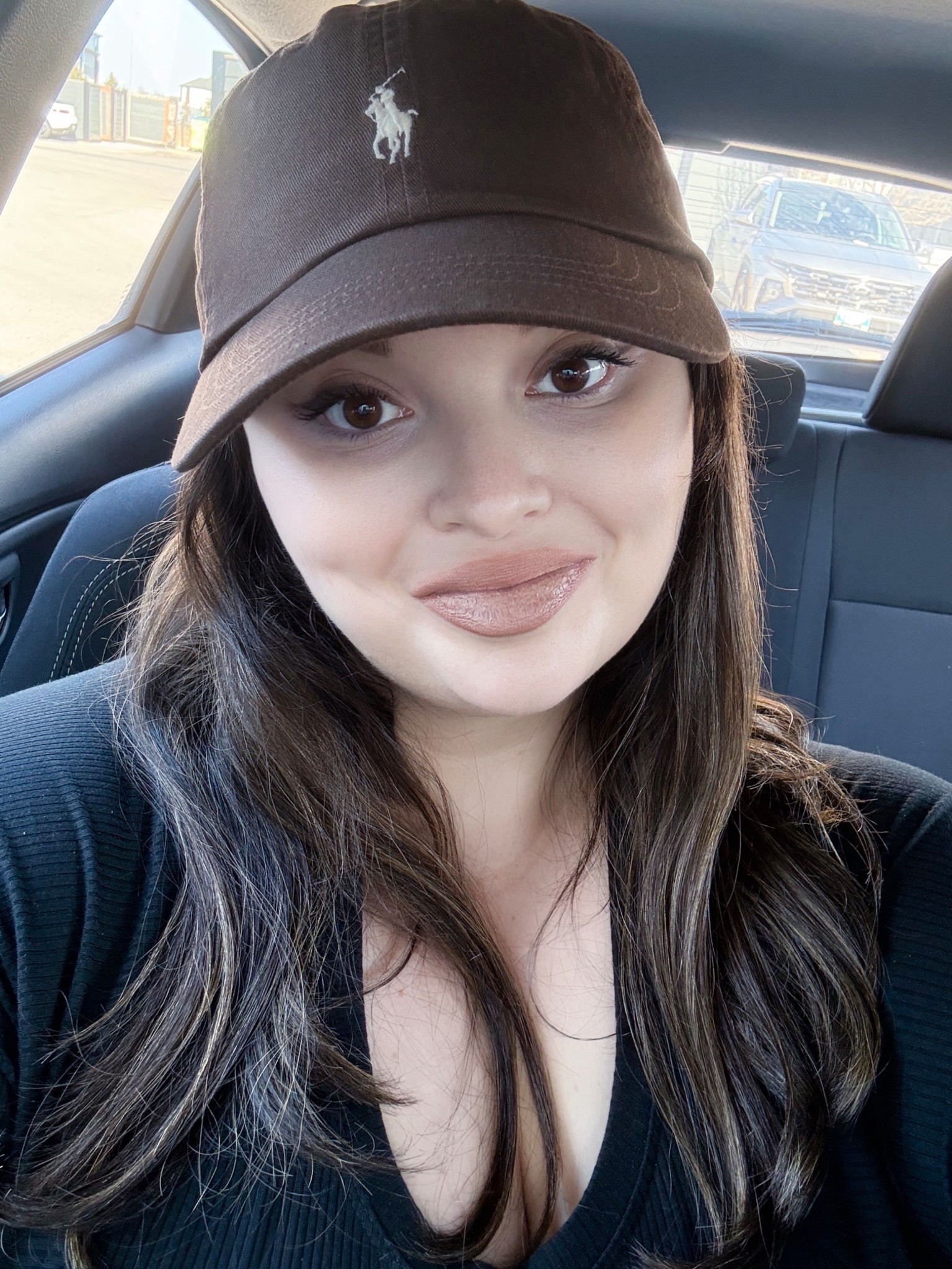 My “hiding from the paps" look…Xo B #casualstyle #offdutylook #ralphlauren #poloralphlaurencap

#LTKcanada #LTKstyletip #LTKpetite