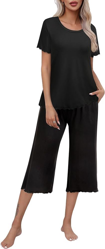 Ekouaer Women's Pajamas Set Short Sleeve Sleepwear Top Capri Pants Pjs Sets Soft Loungewear S-XXL | Amazon (US)