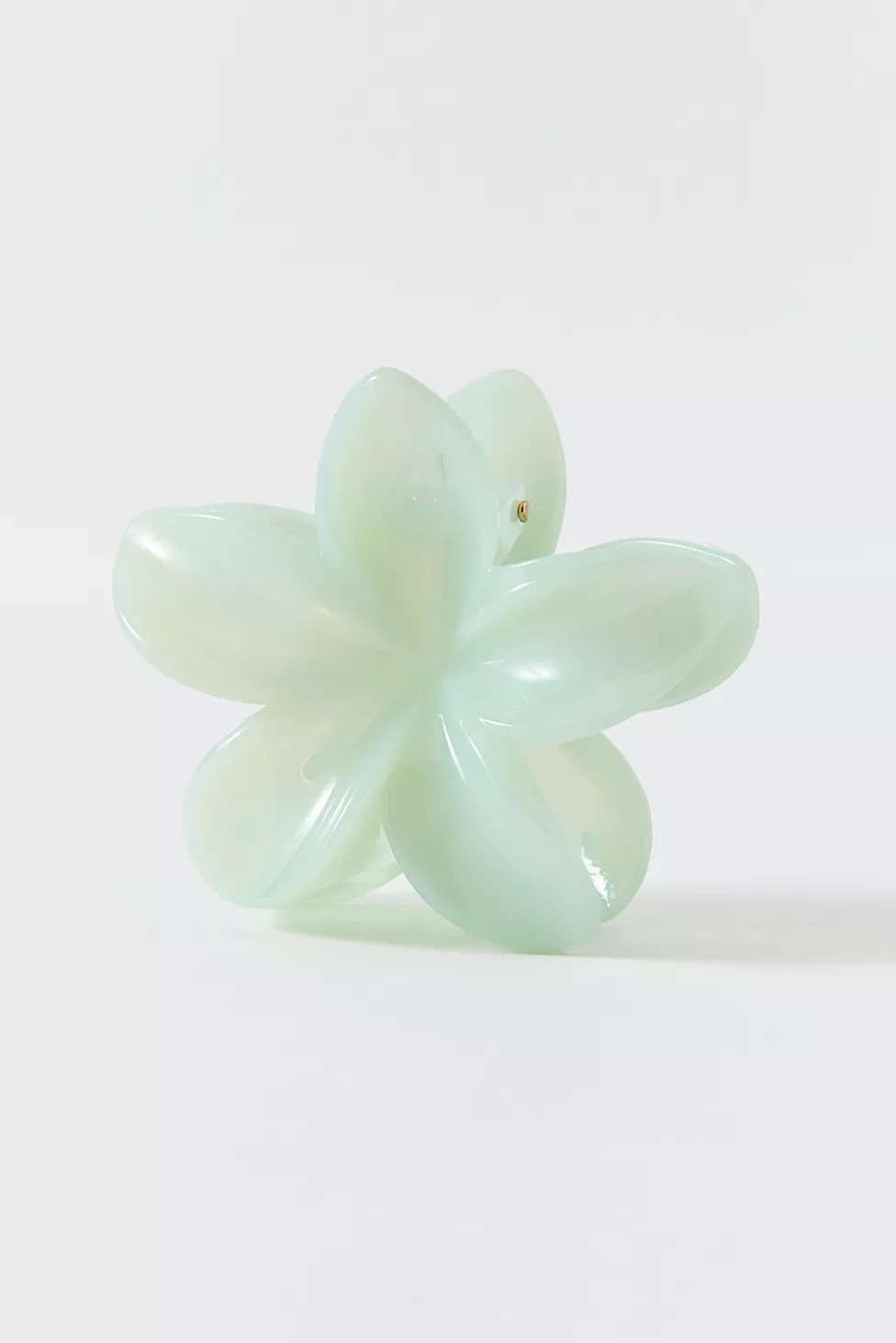 Aria Flower Claw Clip | Urban Outfitters (US and RoW)