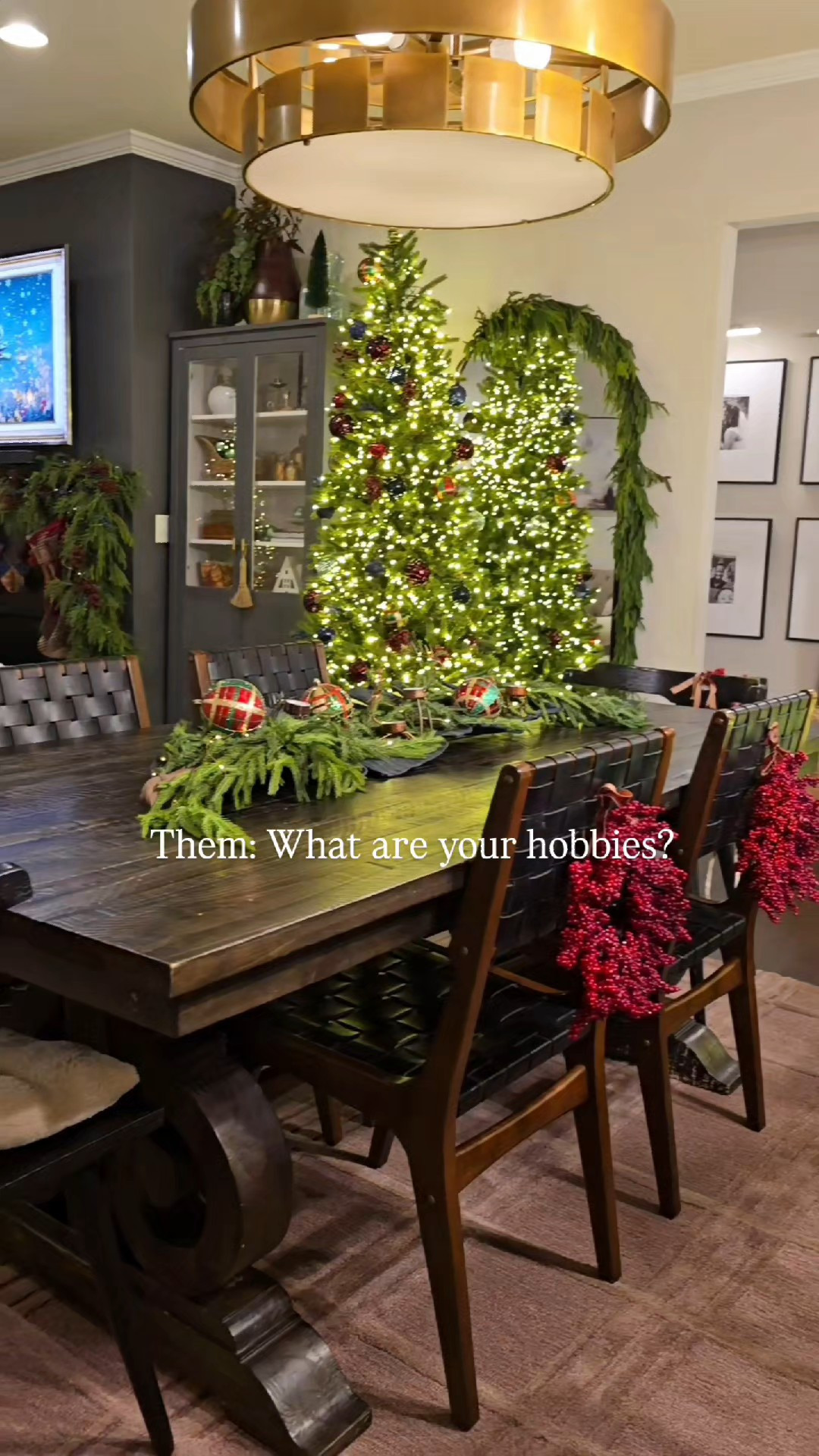 My Christmas home from 2024 is hands down my favorite 

#LTKHoliday #LTKHome #LTKSeasonal