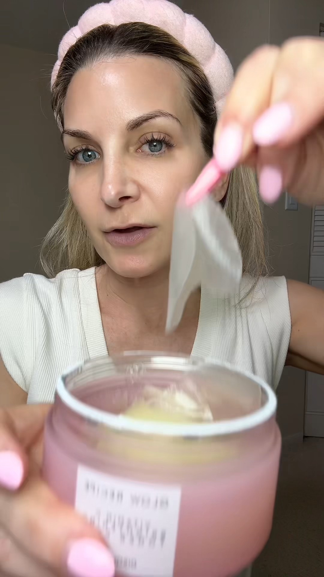 Five minute facial!  New Glow Recipe Toner pads! 

#LTKBeauty