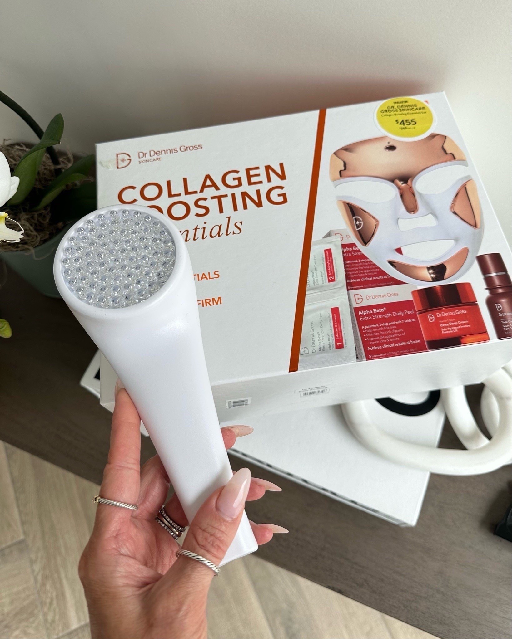 Reduces appearance of fine lines and wrinkles ..red light technology is incredible…now you can do it for yourself at home much less
I bought the face mask to try out and because it’s hands free I can utilize it a lil more ..super excited! I’ve been wanting this for years!


#LTKdayinmylife #LTKOver40 #LTKBeauty