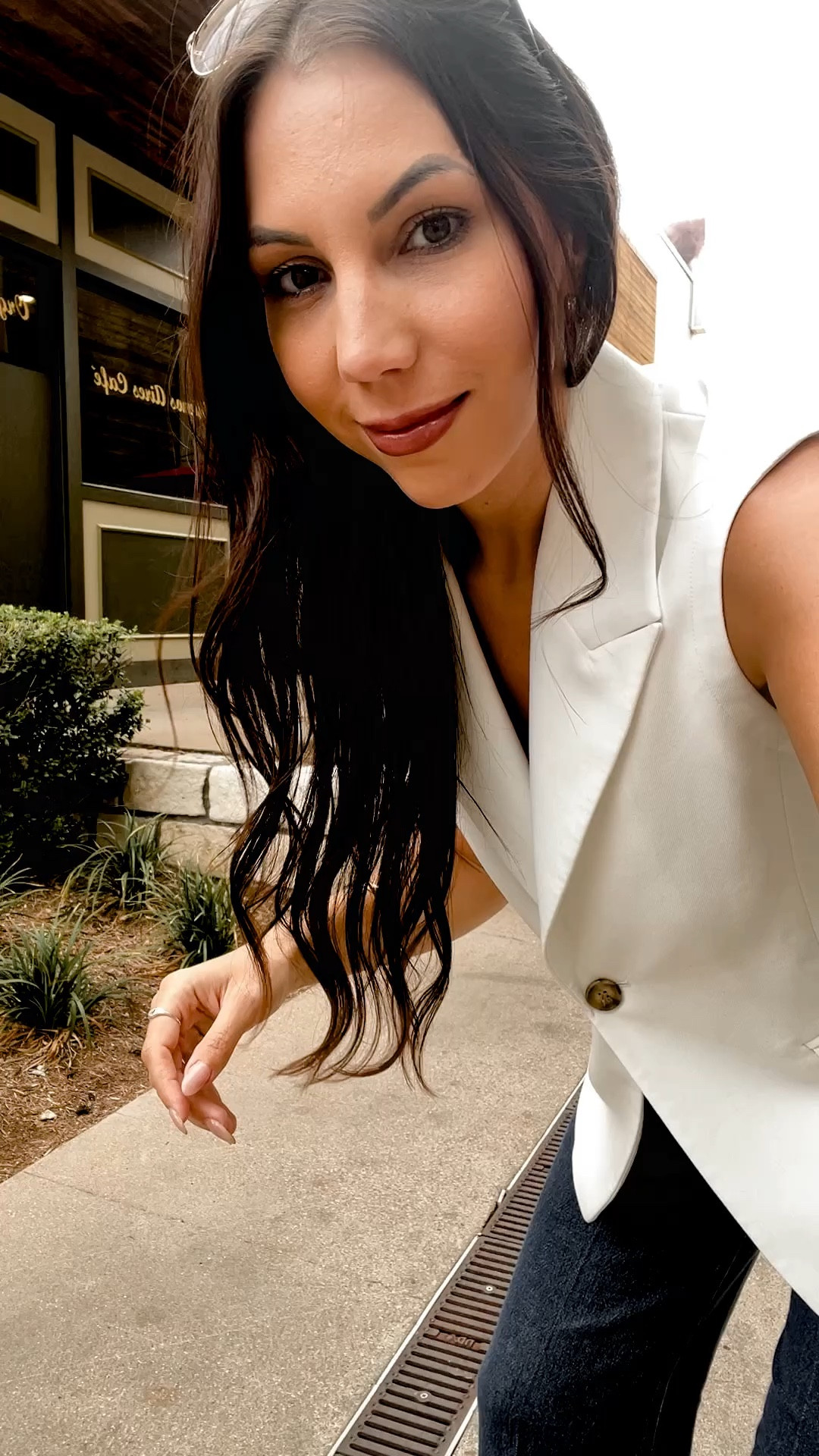 This vest/sleeveless blazer is by far one of the best elevated basics you can own. Style it for work or for an effortlessly chic and sophisticated everyday outfit. 

#LTKVideo #LTKWorkwear #LTKStyleTip