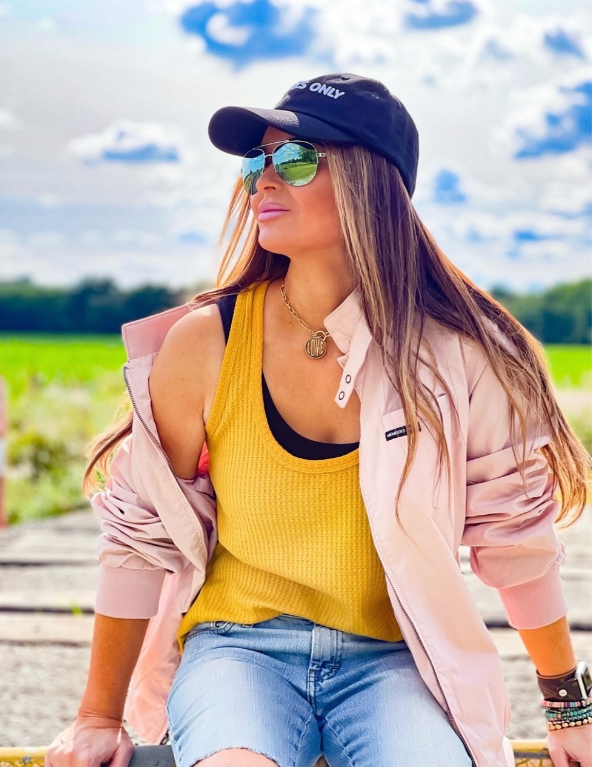 Favorite spring jacket 💗 ☀️

#LTKootd #LTKmomlife #LTKselfcare