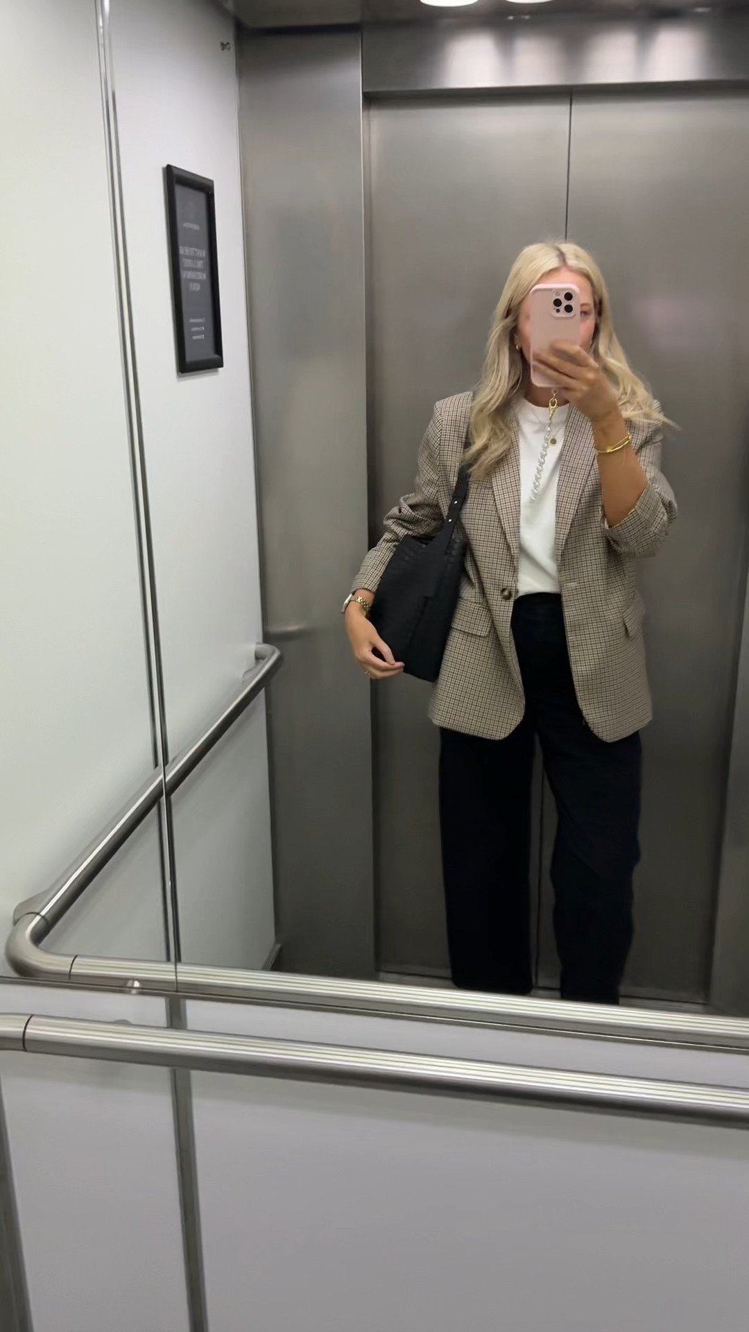 Work outfit 👩‍💼

#LTKworkwear #LTKspring #LTKmidsize