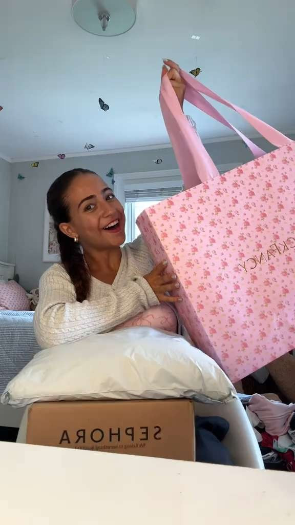 one of my FAVORITE hauls recently💝😚 so many cute things🤗 

 #LTKActive #LTKStyleTip #LTKBeauty