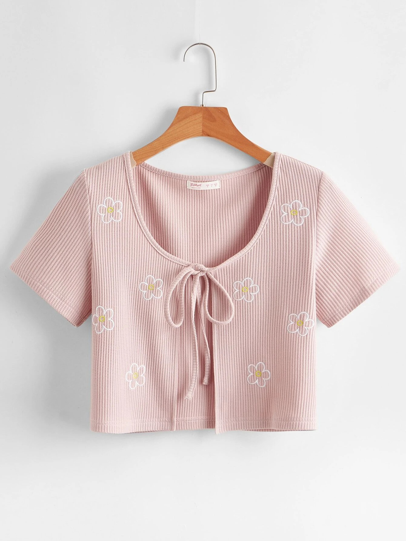 Flower Graphic Tie Front Crop Top | ROMWE