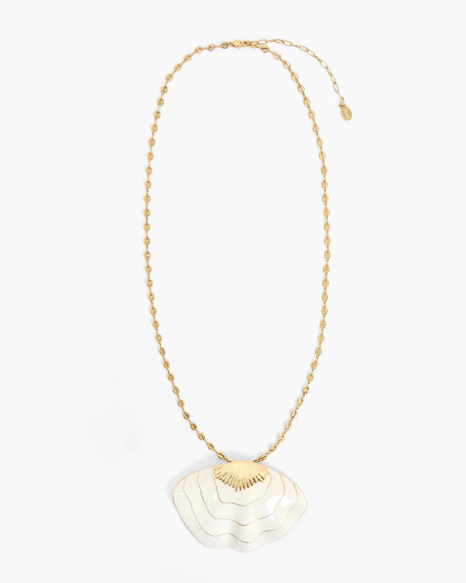 Clamshell Pendant Necklace | Clare V.