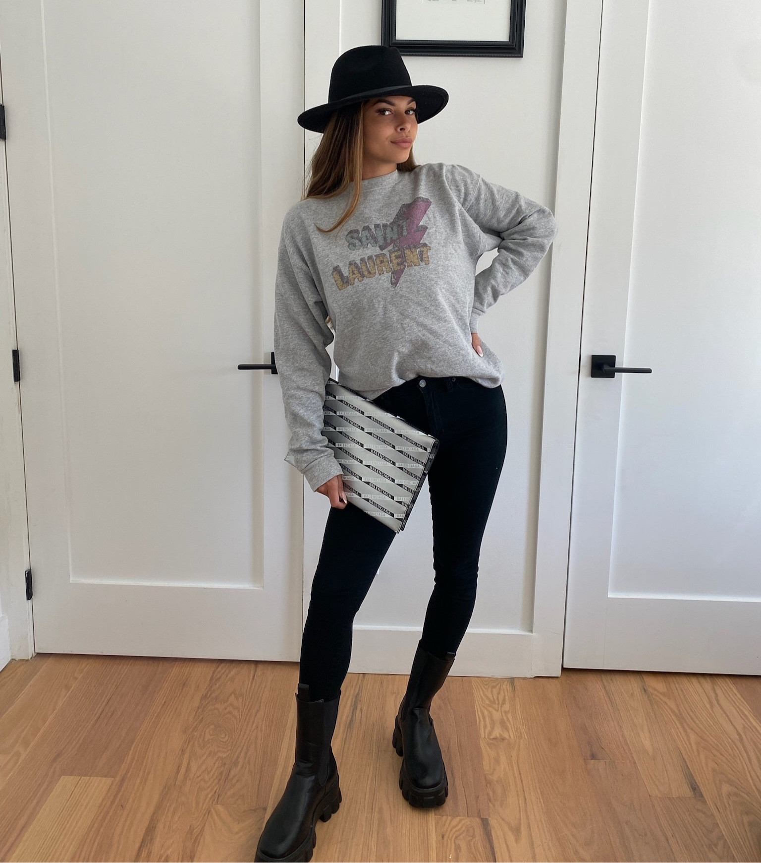 Fall outfit that’s trendy ! 
Black hat
Vintage designer sweater 
Chunky black boots 

#LTKfindsunder100 #LTKxMadewell #LTKHoliday