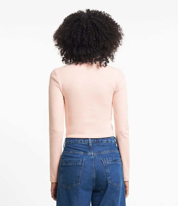 Blusa em Ribana com Gola Alta Rosa | Renner (BR)