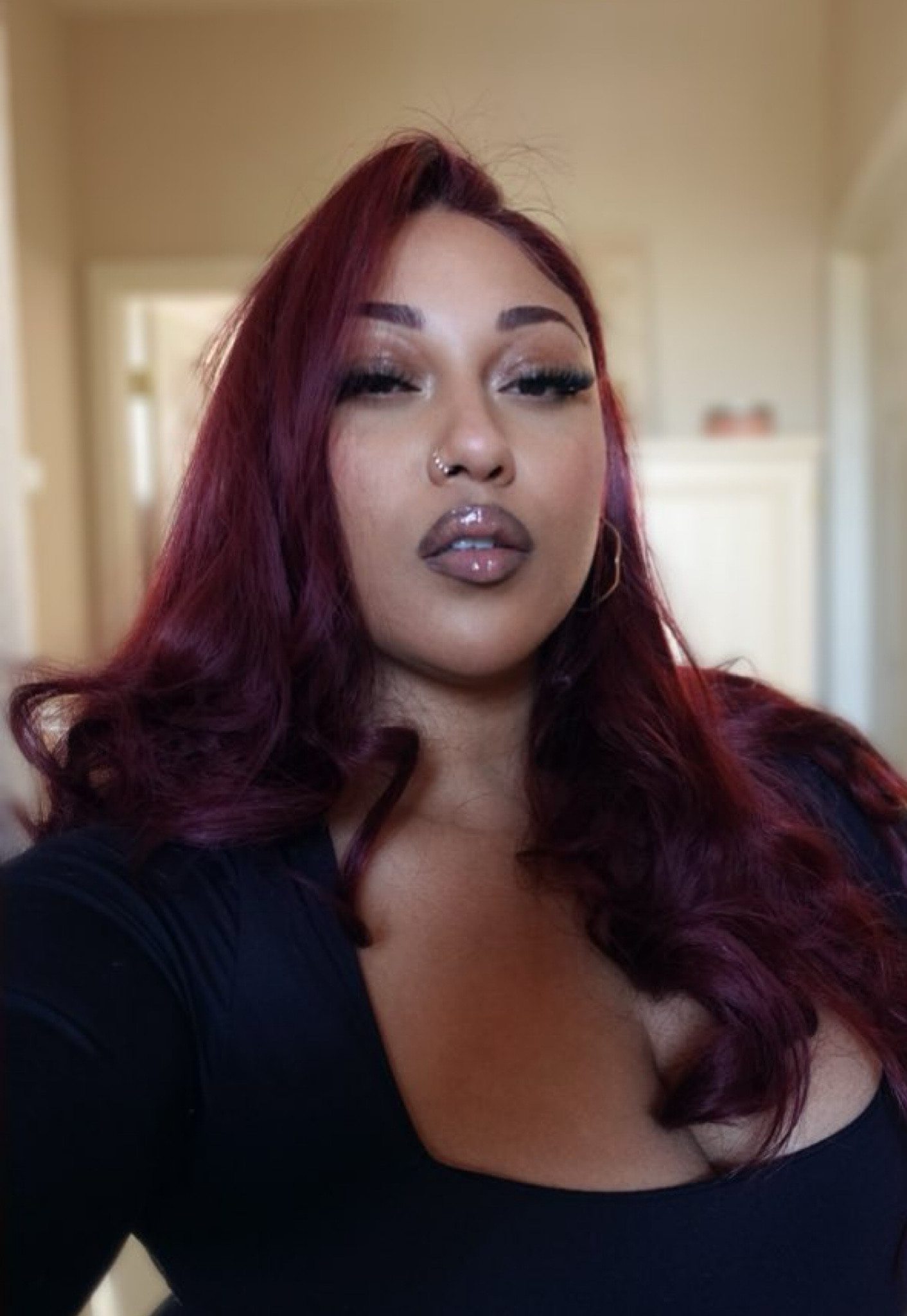 Burgundy frontal wig, I’m wearing 26 inches 