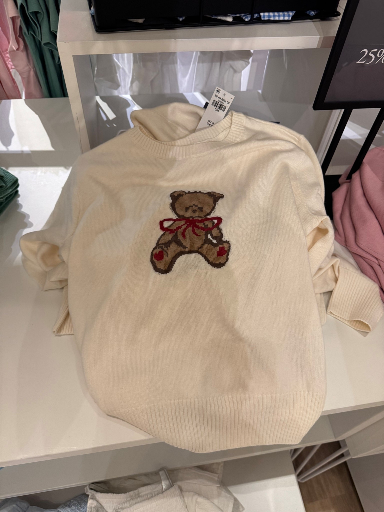 Back to School Tween Fashion 🧸

Tween Fashion// Back to School// Tween girl fashion// Teddy bear sweater // Abercrombie Kids 

#LTKFindsUnder50 #LTKFamily #LTKKids