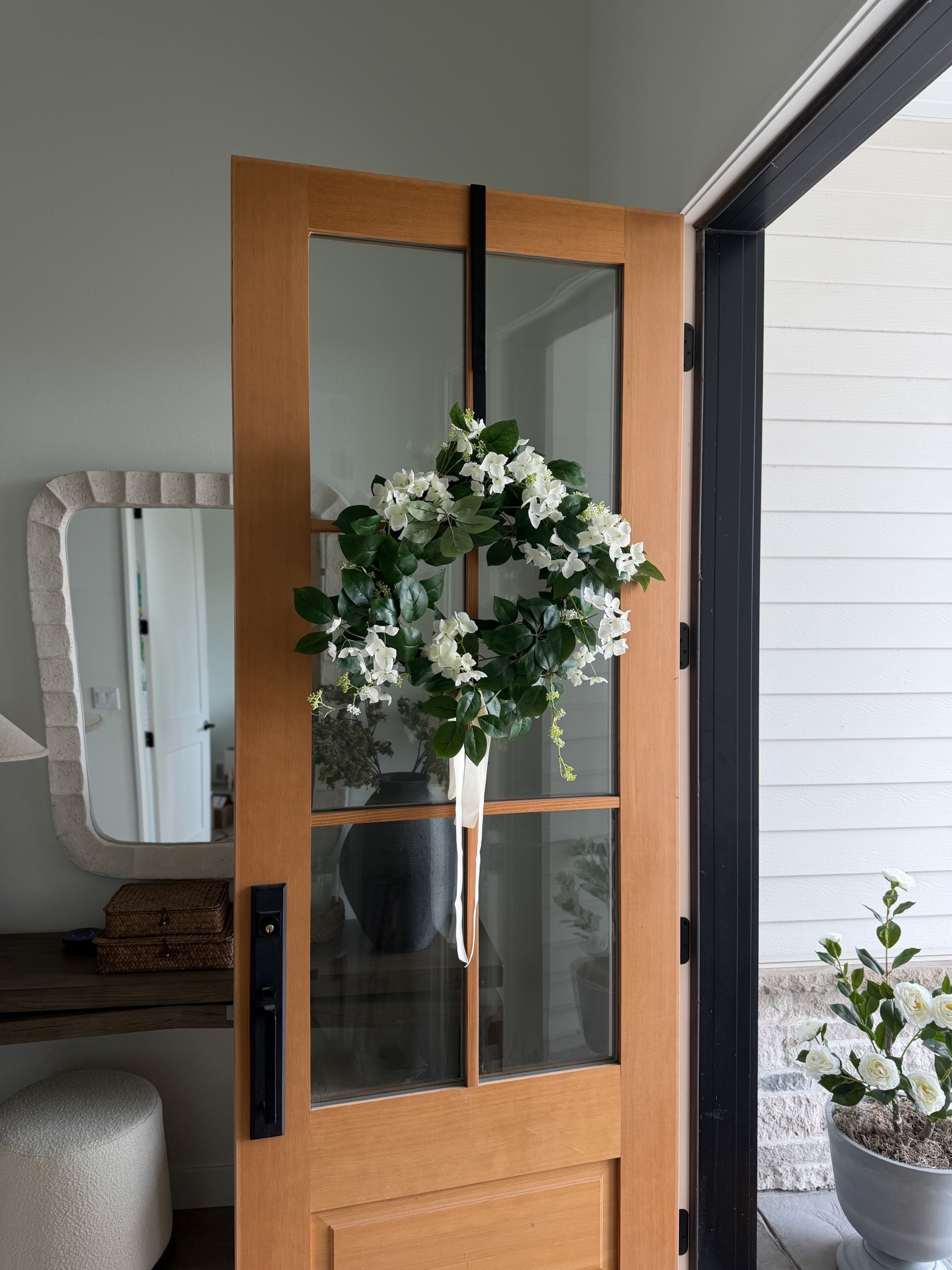 Pretty floral wreath for spring!

#LTKHome #LTKSeasonal