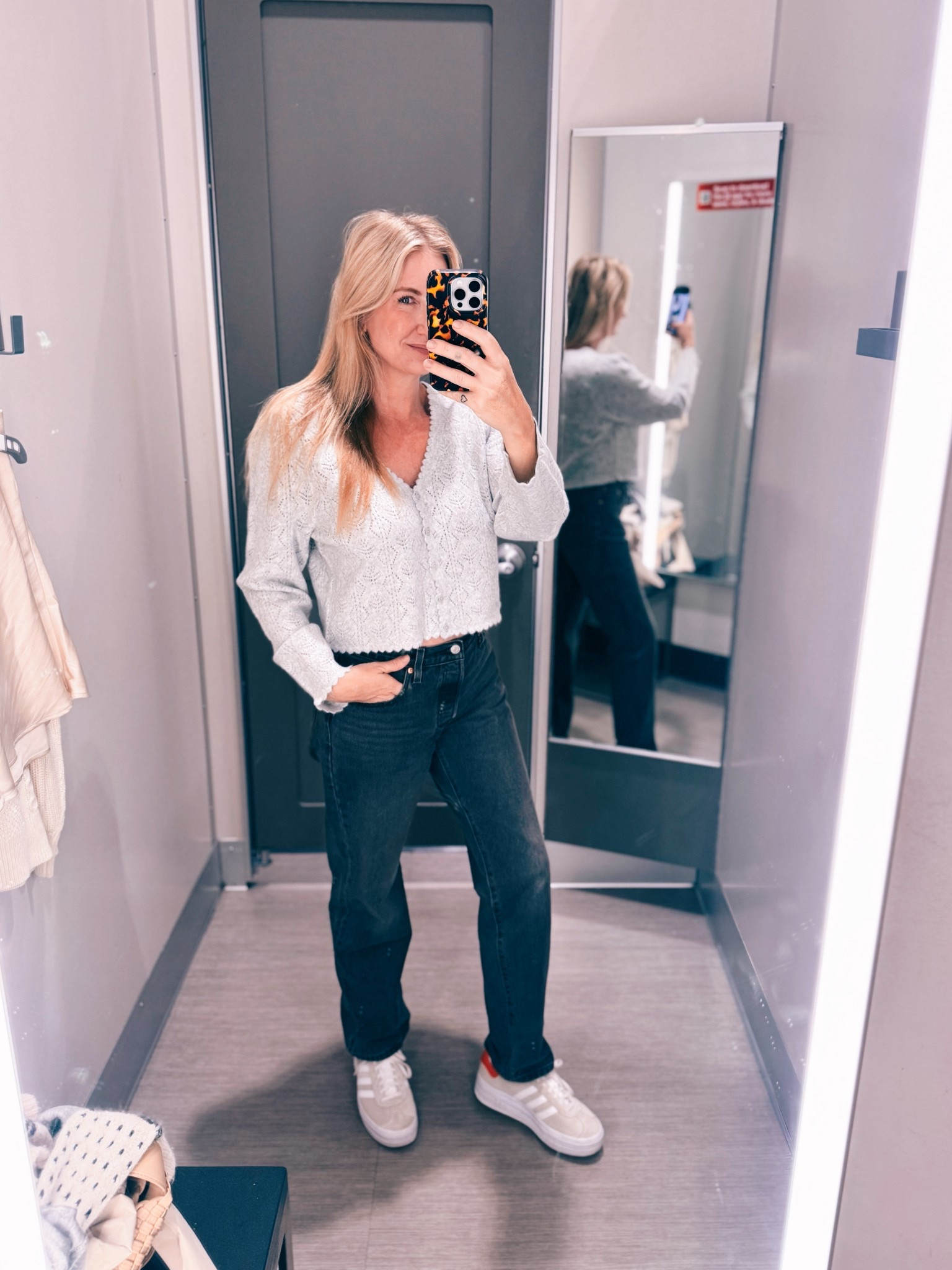 Casual fall/ winter outfit | new at target | Levi’s 501 90s jeans | gray cardigan 