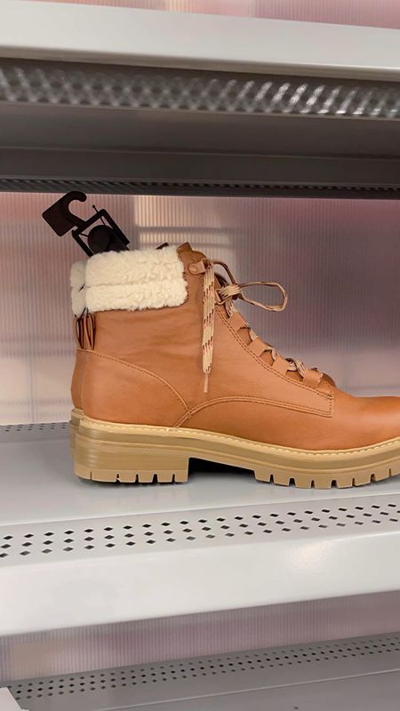 Walmart is knocking it out of the park this fall with their women’s boots and shoes! Women’s ankle boot, Chelsea boot, combat boot, fall boot, women’s footwear, fall footwear

#LTKstyletip #LTKSeasonal #LTKshoecrush