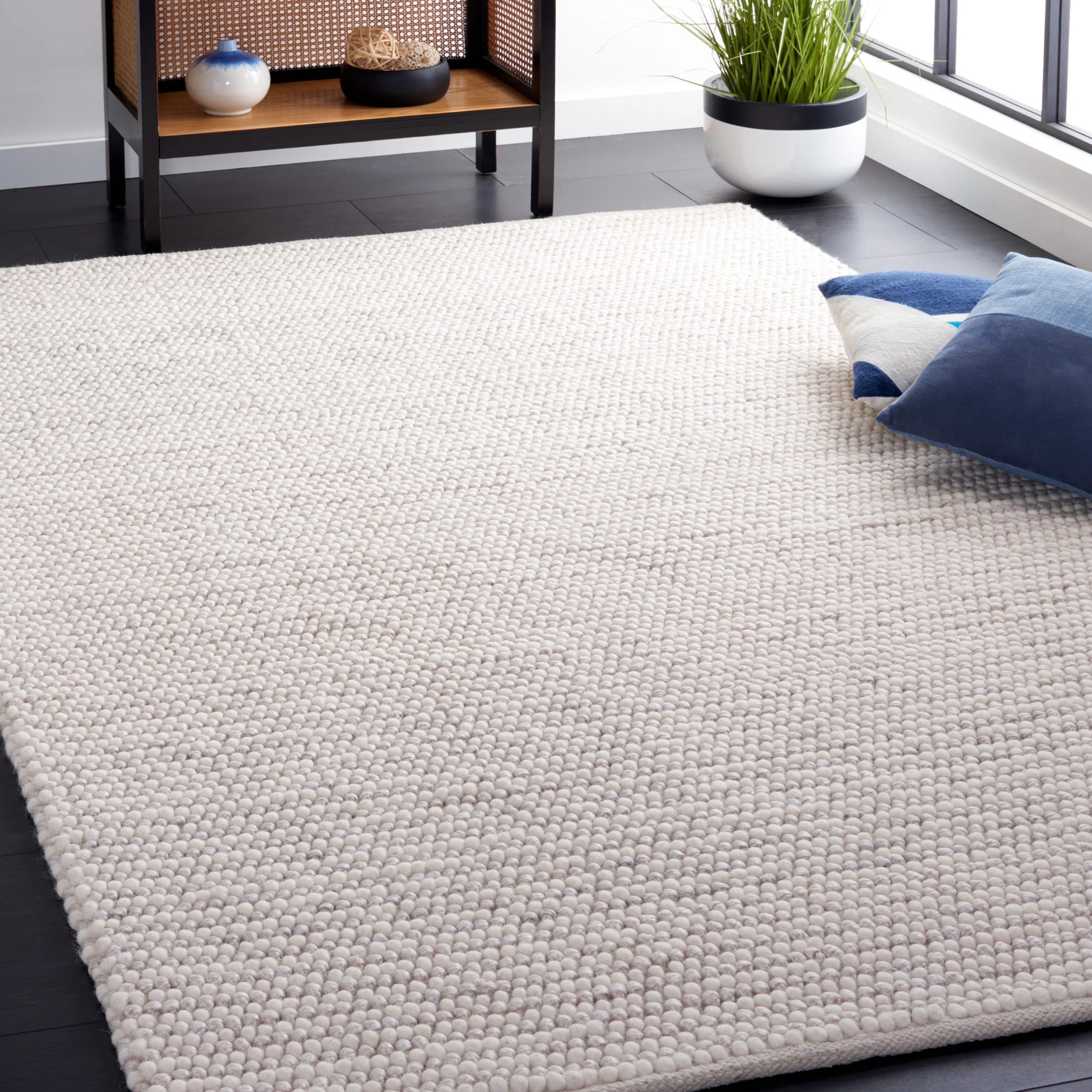Wade Logan Charvik Handmade Area Rug in Ivory/Beige & Reviews | Wayfair | Wayfair North America