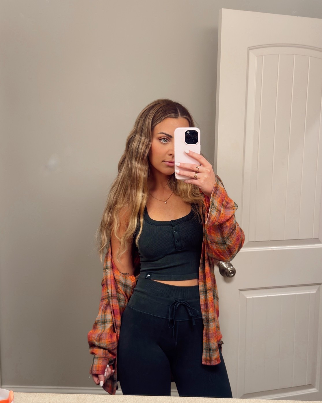 This joy lab set is like butterrr. Wearing small in both 