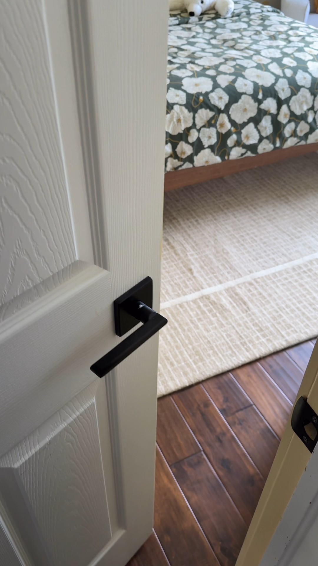 The Briggs rug from Loloi rugs. The perfect neutral rug for my daughter‘s bedroom.

#LTKKids #LTKFamily #LTKHome