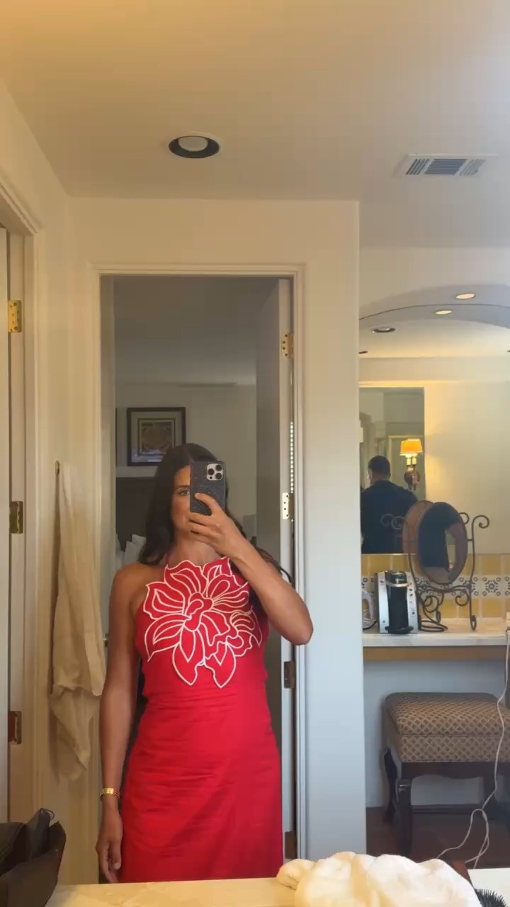 Dress is OOS right now but linked a few similar ones!!

TTS: m!

Tuckernuck, tuckernuck dress, poppy red dress, red dress, vacay dress, Grace white 

 