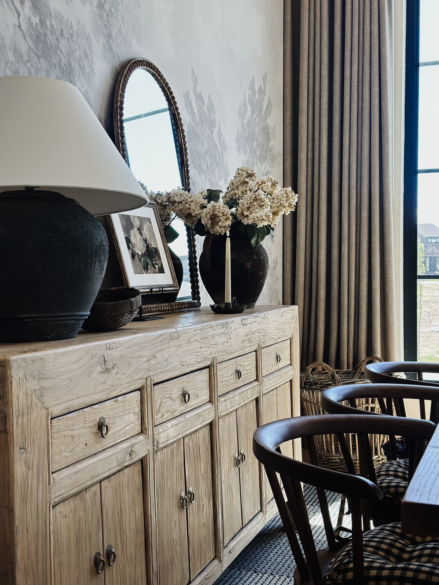 Absolutely love how our dining room turned out! Don’t you?! The mural is so beautiful and just makes this space feel like a European dream! 

#LTKHome #LTKStyleTip #LTKSeasonal