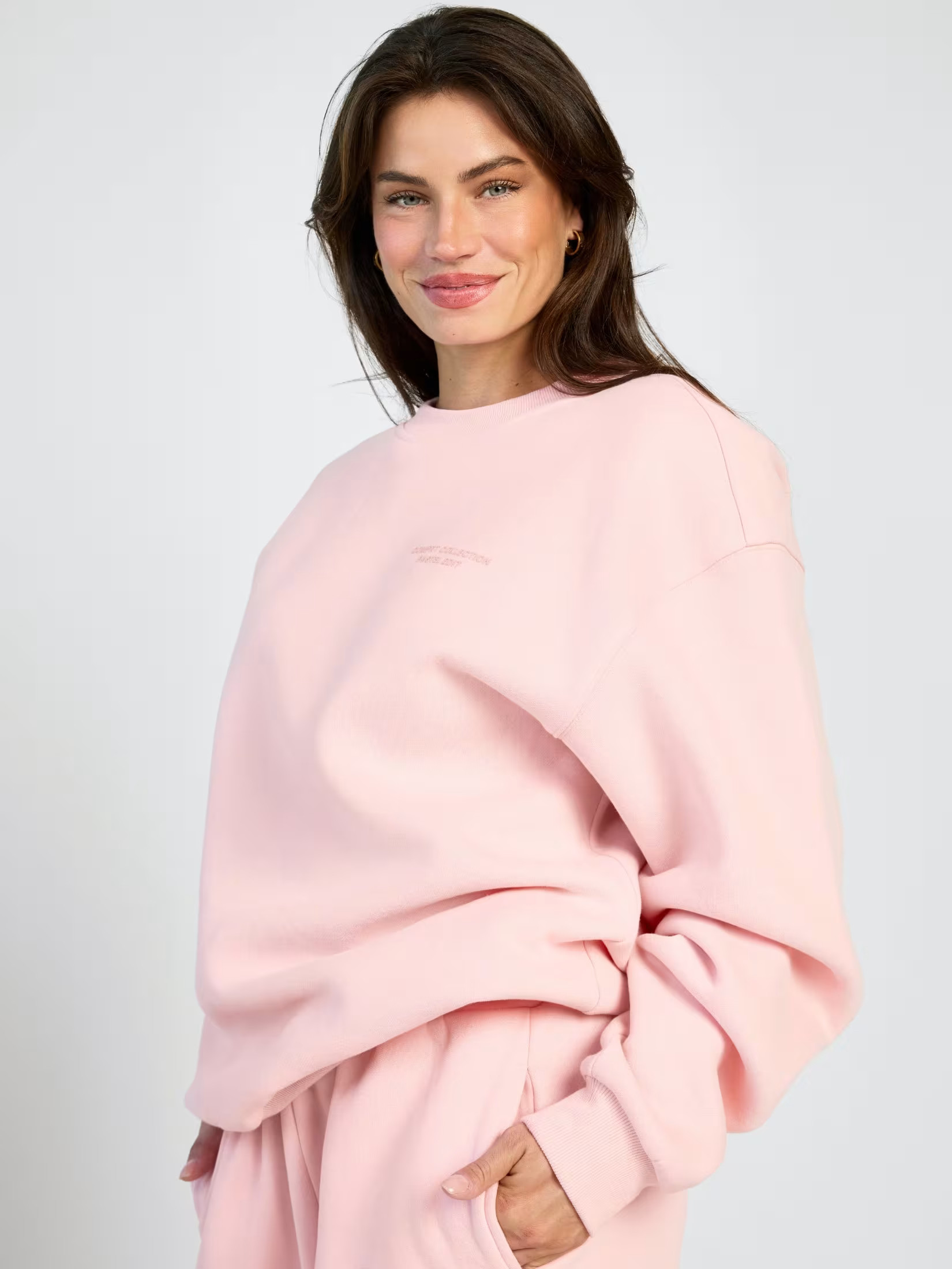 Pastel Crew — Comfrt | Comfrt