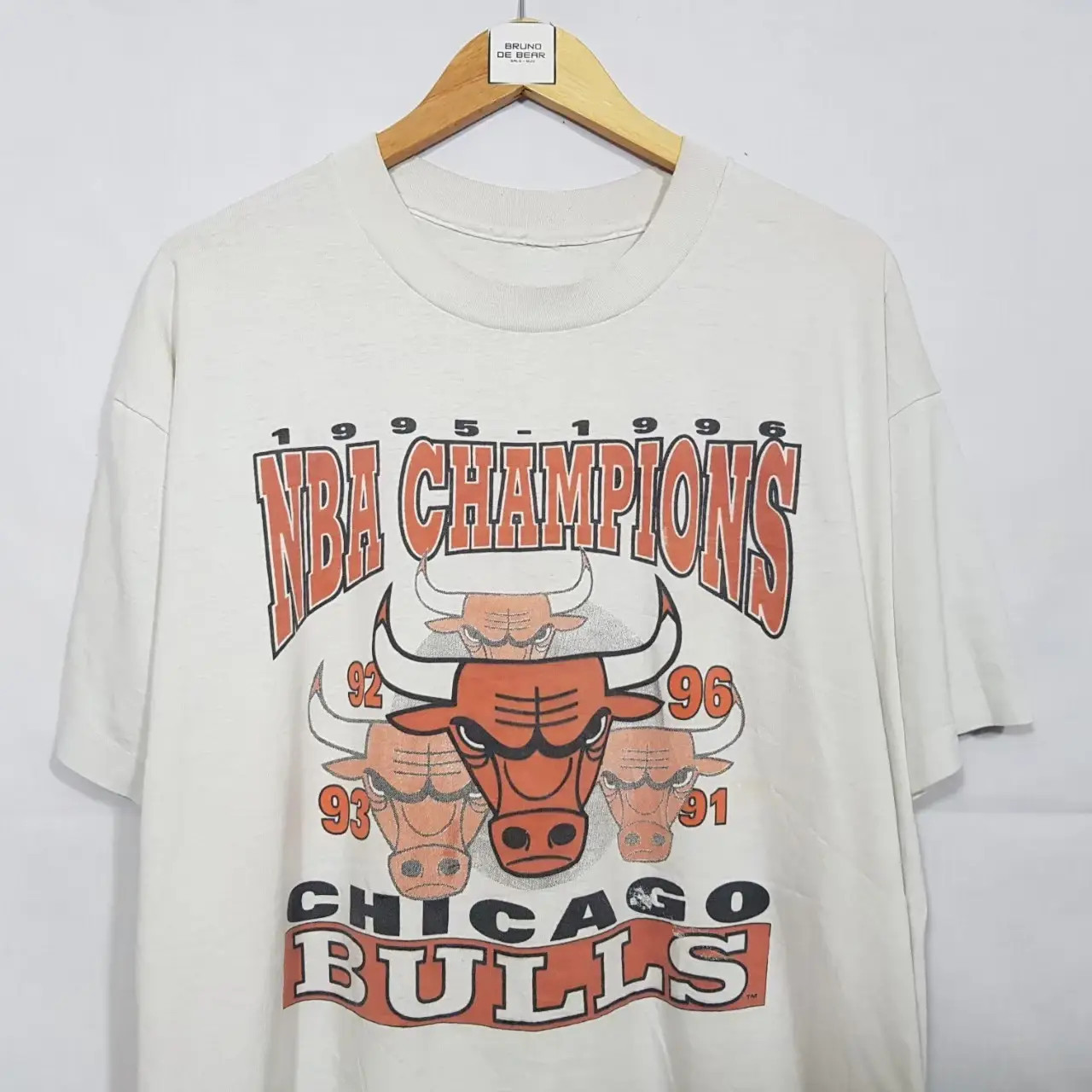 Vintage Vintage 90’s Chicago Bulls NBA Shirt Big Logo | Grailed | Grailed