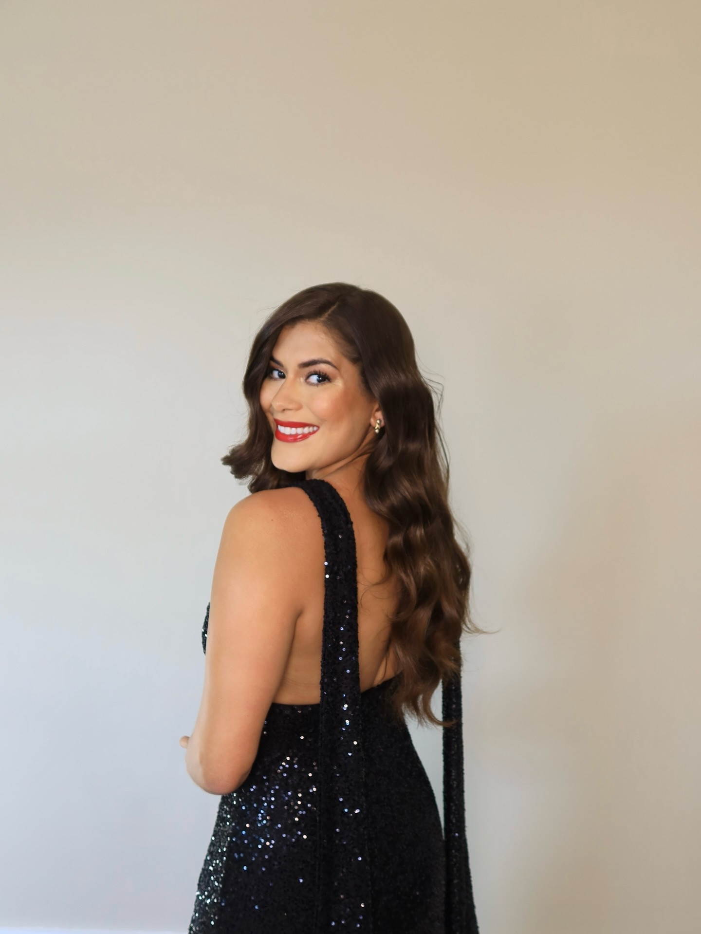 Gala ready for Fort Lauderdale Fashion Impact Award💋 @fllfashionweek @fllfwmagazine 
Doing my hair and makeup by myself💄 remembering how I started many years ago… it was incredible to get ready and giving myself credit for 8 years in the making! 

Foundation @armanibeauty 
Concealer @toofaced 
Bronzer stick @dibsbeauty 
Setting powder @lawless 
Bronzer @clarinsusa 
Blush @dibsbeauty 
Mascara @yslbeauty 
Brows @anastasiabeverlyhills 
Eyeshadow @yslbeauty 
Eyeliner @valentino.beauty 
Lips @urbandecaycosmetics 
Setting spray @lorealparis 

HAIR
Shampoo & conditioner @vikebeauty 
Heat protector @igkhair 
Blow dryer @dyson 
Curling iron @t3micro 
Texture hairspray @kristinesshair 
Hair oil @garnierusa & @amika 
Hairspray @lanzahaircare 

Dress @showpo

#LTKSaleAlert #LTKWedding #LTKBeauty