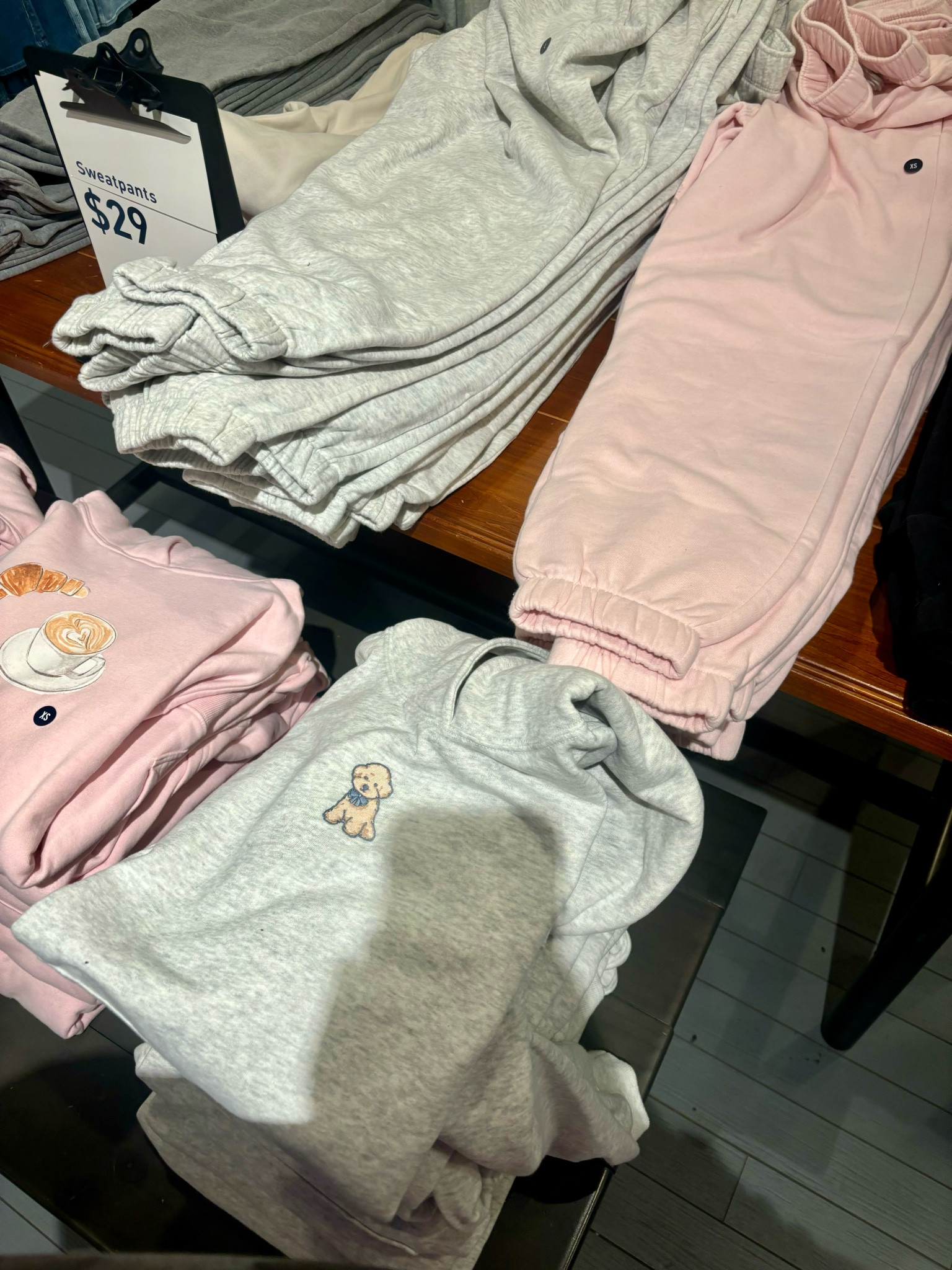 Cozy holiday sweats for winter 

#LTKSeasonal #LTKHoliday #LTKGiftGuide