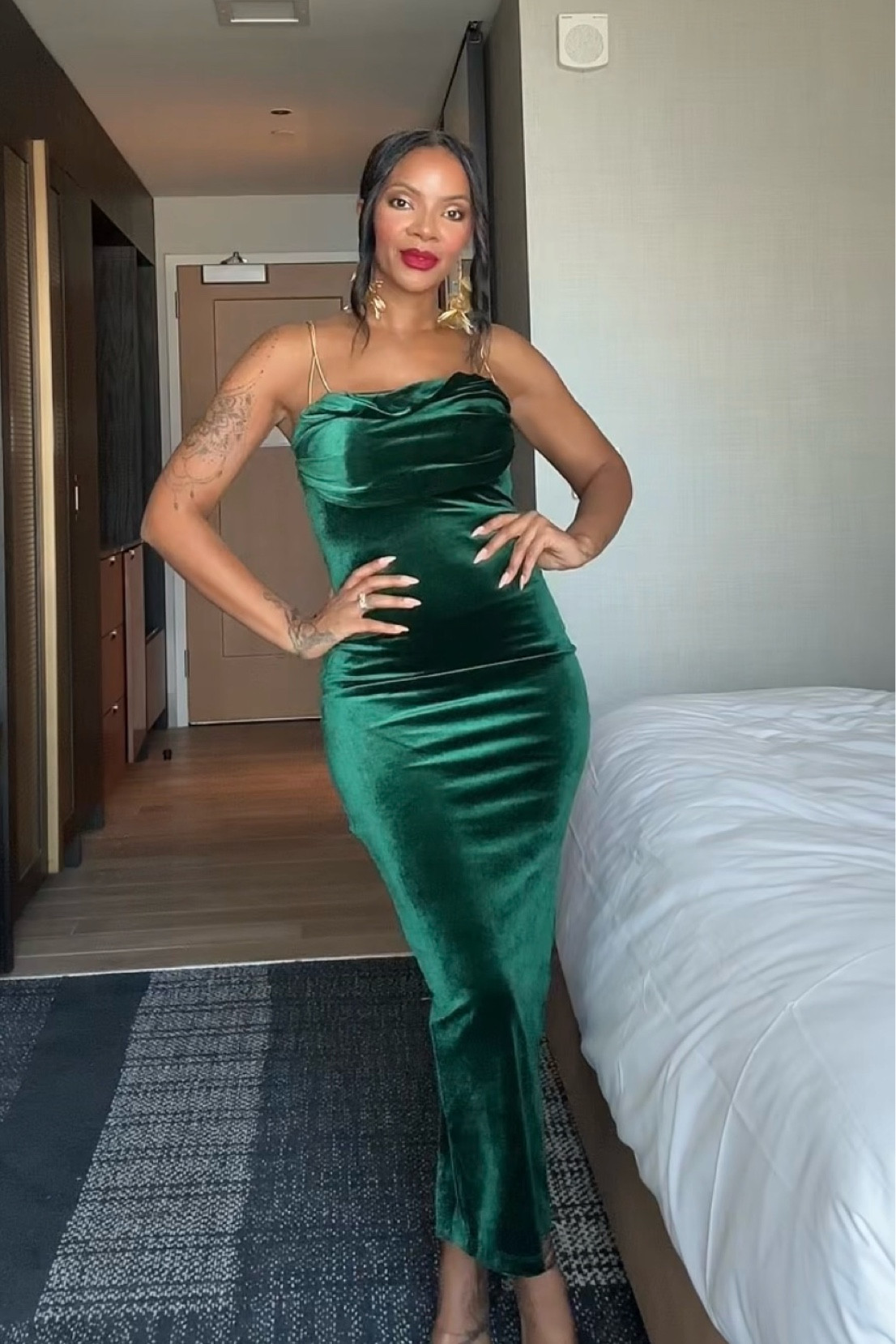 Green Holiday Dress 

#LTKWedding #LTKOver40 #LTKFallSale