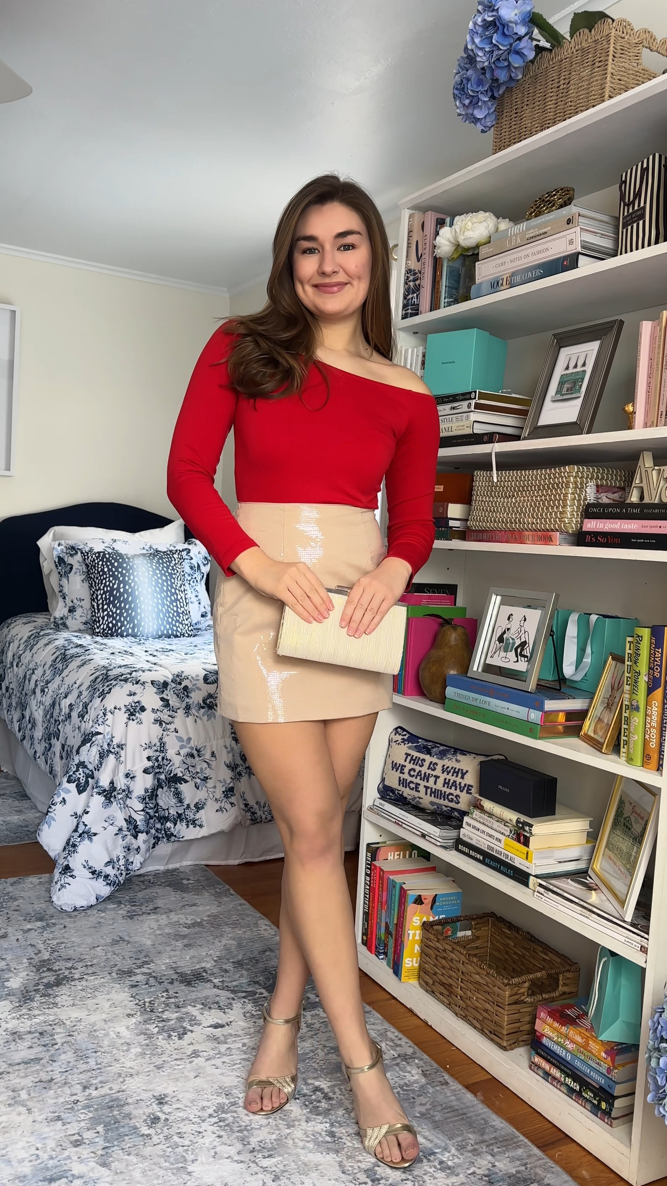 Valentine’s Day is coming up! ❤️ I’ve curated five looks that are perfect for a night out ✨


#LTKStyleTip #LTKSeasonal #LTKParties