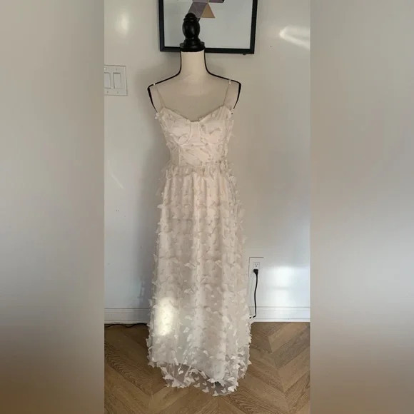 Thirty / Thirty L.A. beautiful butterfly textured whimsical maxi dress | Poshmark