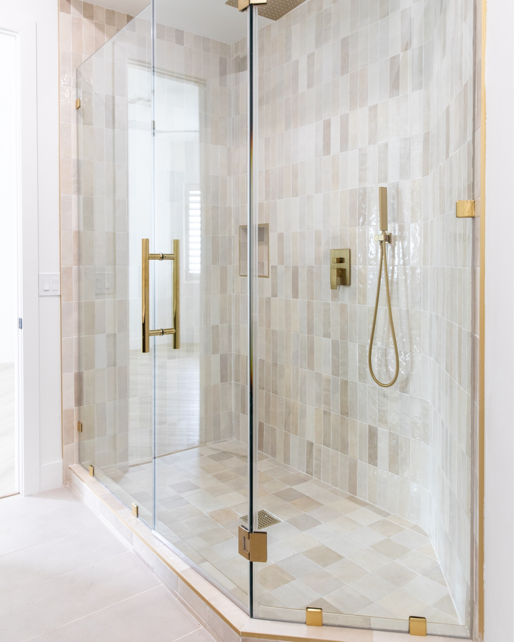 Bedrosians 🚿 Cloe Tile in Cream

#LTKhome