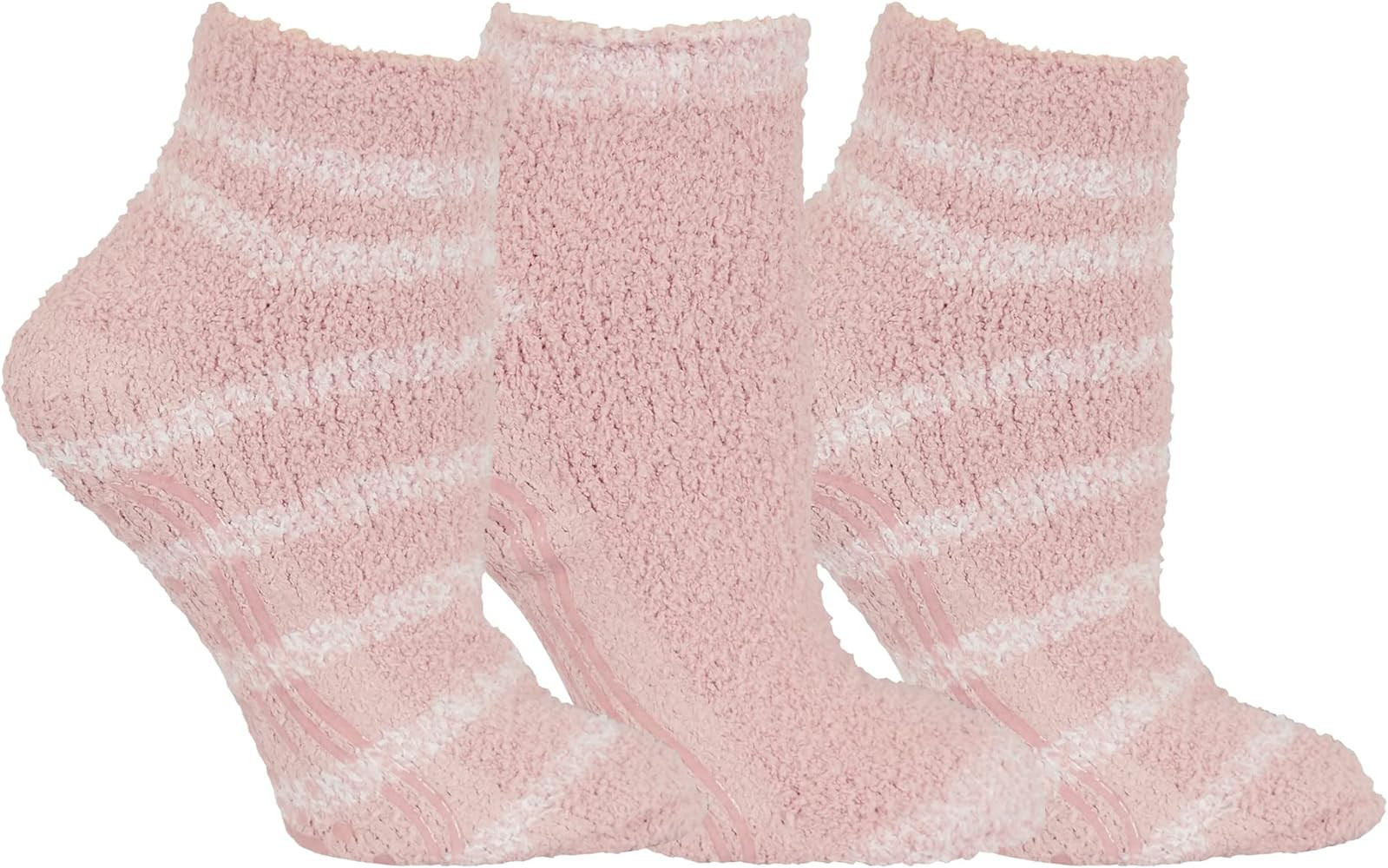 Dr. Scholl’s Women’s Fuzzy Spa Socks - Cozy Low Cut 2 & 3 Pairs - Lavender & Vitamin E Infuse... | Amazon (US)