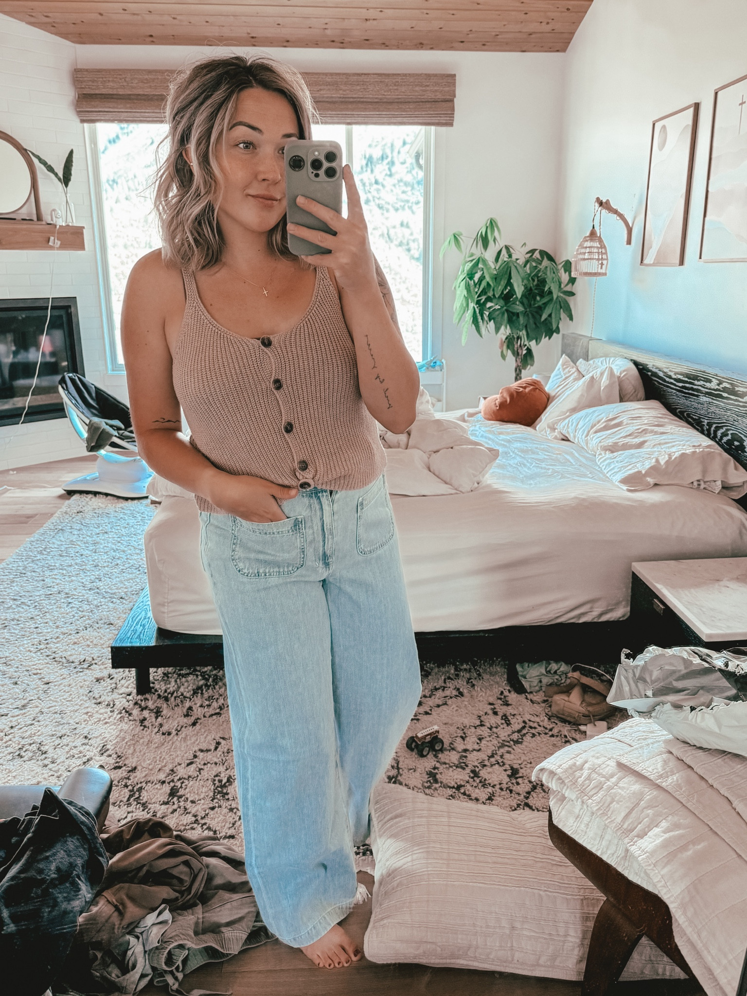 Tank & wide leg jeans 🤍 I’ve had this knit tank for years! I couldn’t find the exact tank but found one with a very similar fit!