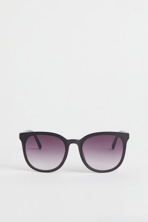 Sunglasses | H&M (US + CA)