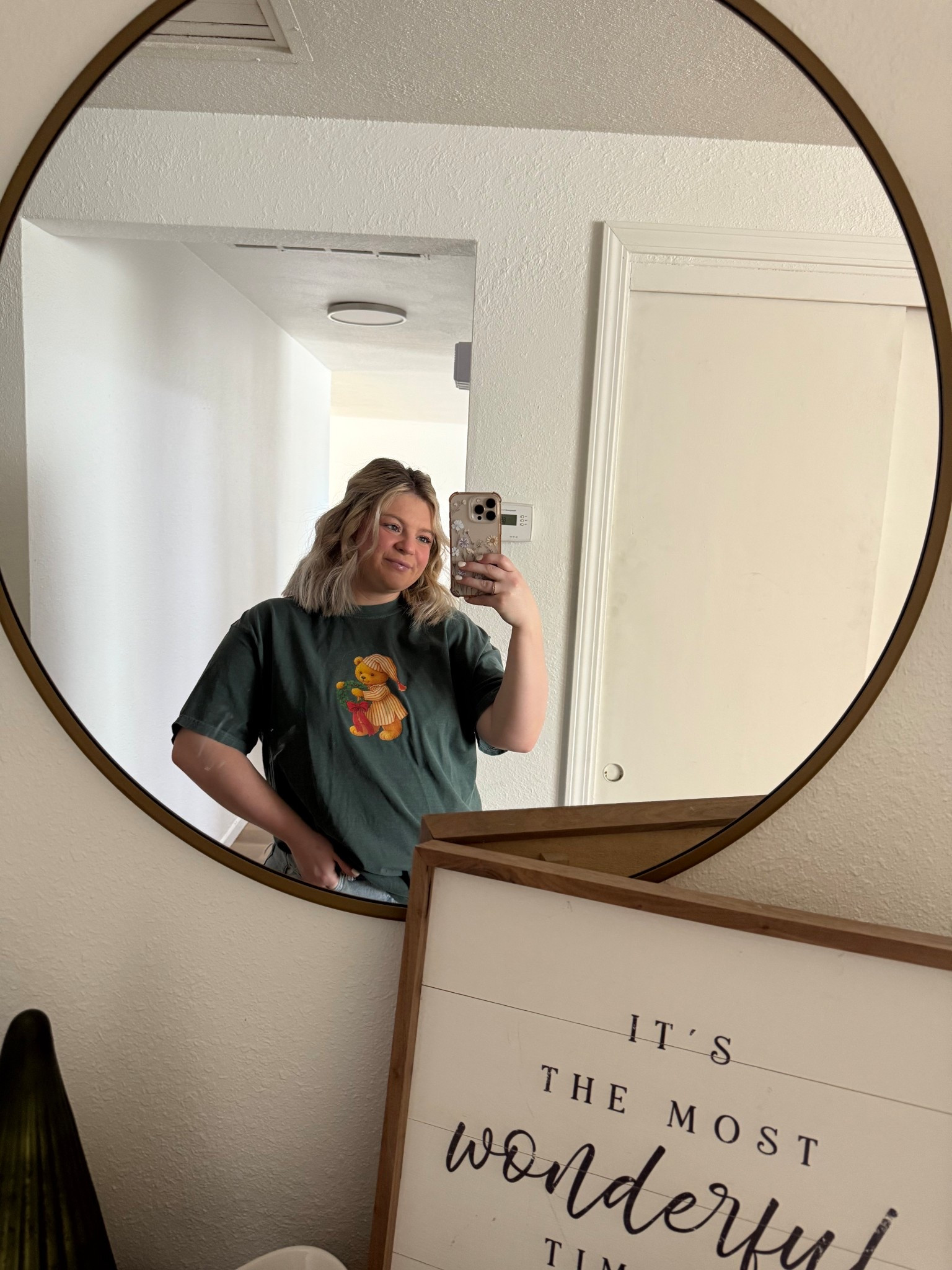 what I use curl my hair!! 

also shirt I was wearing :) 

#LTKHoliday #LTKmorningroutine #LTKootd