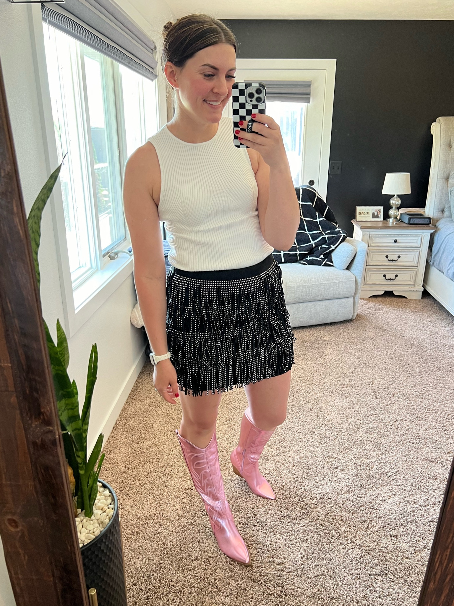 Kick in’ boots concert outfit🩷

#LTKFindsUnder50 #LTKFindsUnder100 #LTKStyleTip