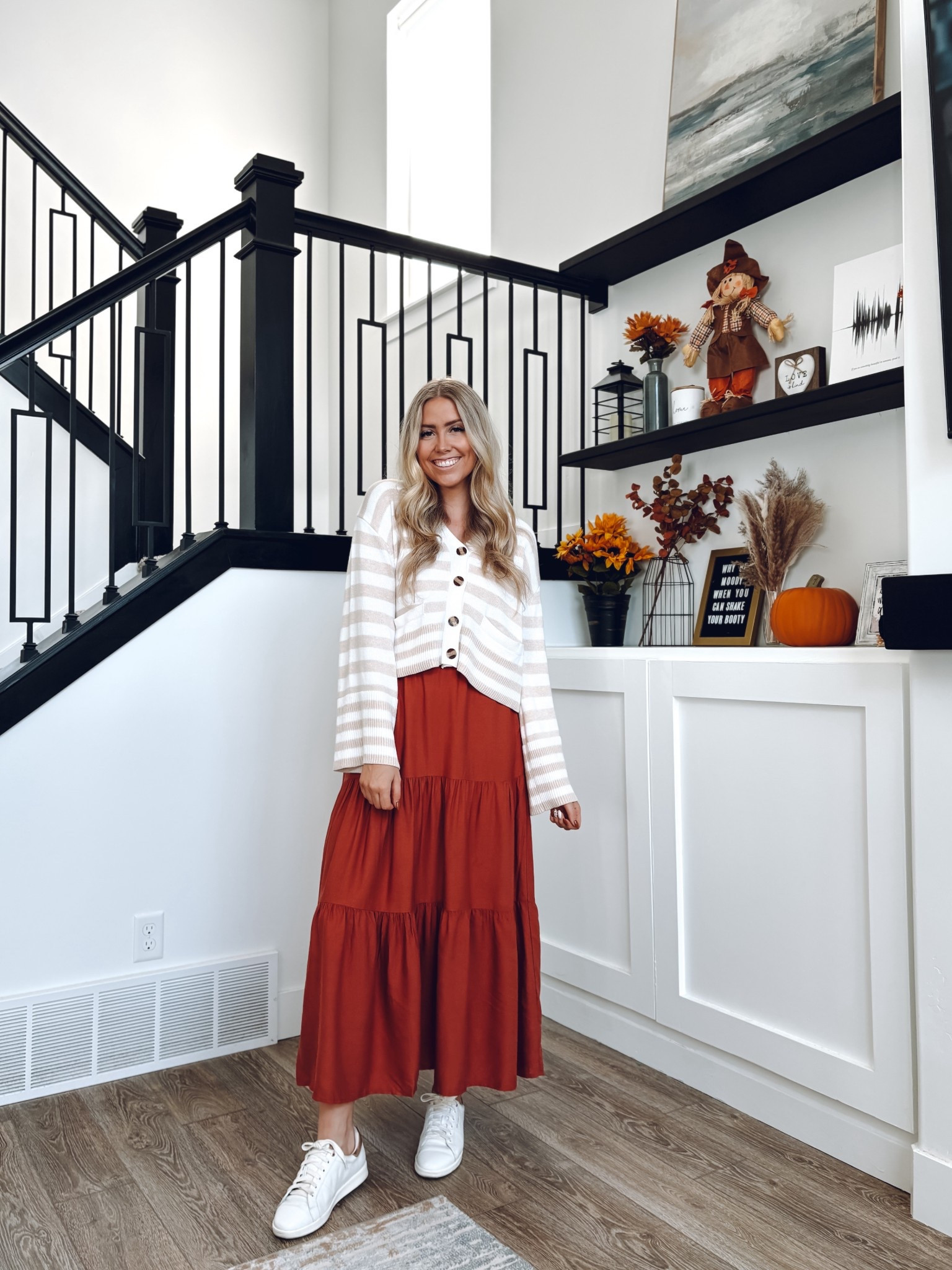 bump friendly fall teacher outfit!

cardigan: wearing L
skirt: wearing S 
sneakers: size up half 

| fall outfit | teacher outfit | pregnant | bump friendly 

#LTKBump #LTKWorkwear #LTKSeasonal