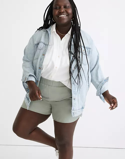 The Plus Oversized Trucker Jean Jacket in Fitzgerald Wash | Madewell