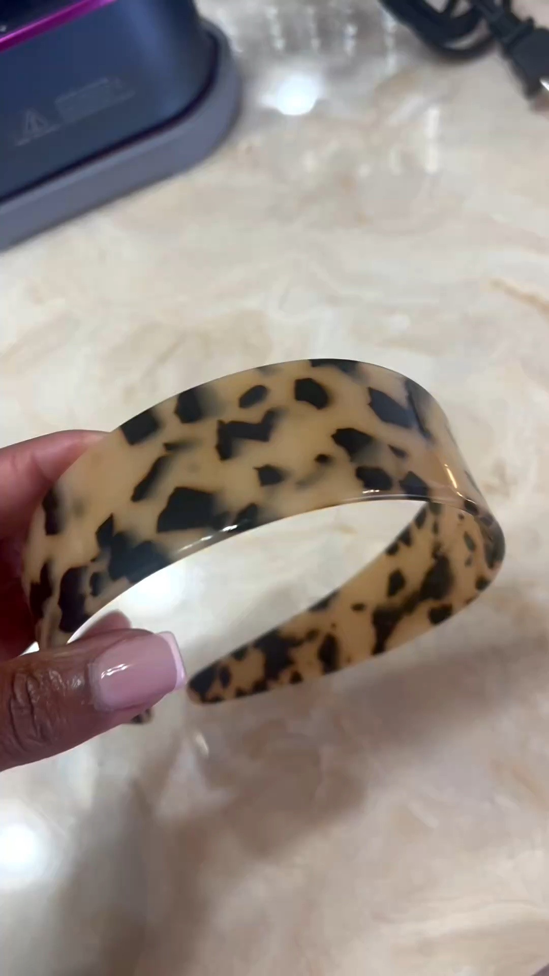 Blonde tortoise shell headband??? Yes, please!!!