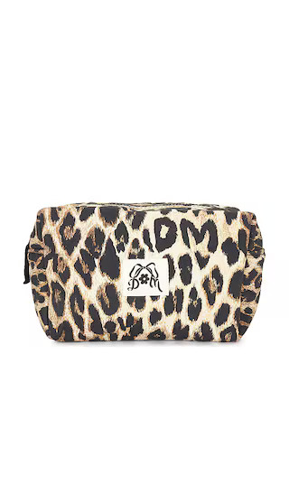 Damson Madder Makeup Bag in Brown. | Revolve Clothing (Global)