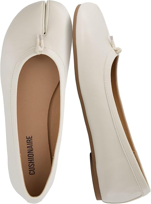 CUSHIONAIRE Maki Tabi Flats for Women, Split Toe Ballet Flats with Flexible Sole and Cushioned Fo... | Amazon (US)