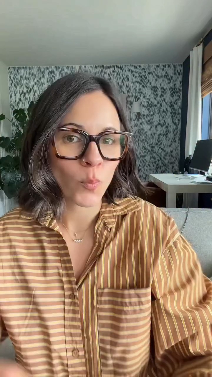 5 Things I Can’t Wait To Wear AGAIN From Last Spring - Part Three

The poplin skirt was my most unexpected fashion favorite last year. While these can sometimes feel like you’re cosplaying as a mennonite, there’s aw ayt o style them to make them feel COOL.

I like to style them with a graphic tee or sweatshirt, fashion sneaker or simple sandal. A fitted tee or tank and fashion-forward bag go a long way too. Or even try a vest, and leave that bottom button undone!

Shop these looks and more poplin skirts by dropping SHOP below or shop my looks on LTK and ShopMy