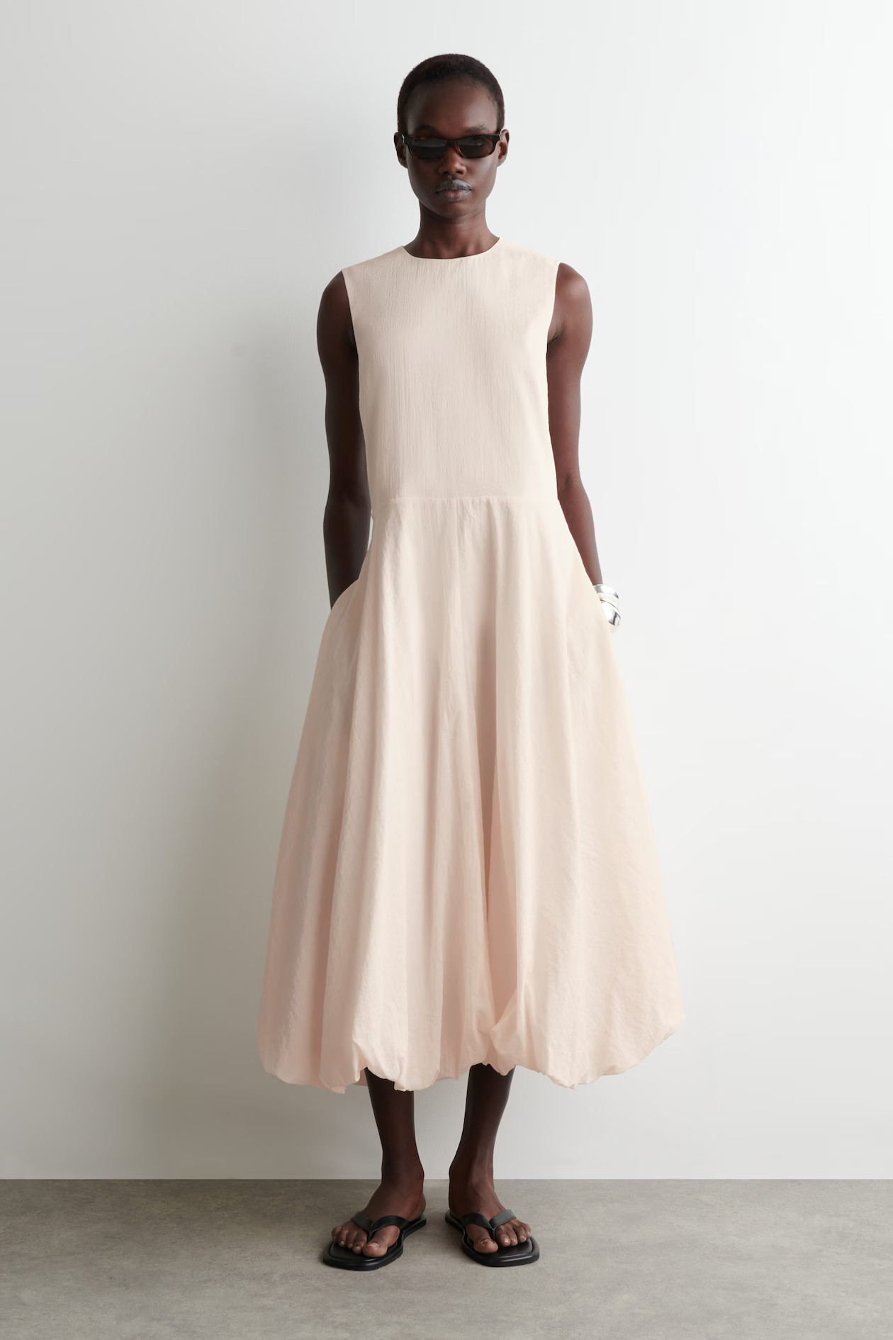 SLEEVELESS BUBBLE-HEM MIDI DRESS - LIGHT PINK | COS AU | COS (AU)