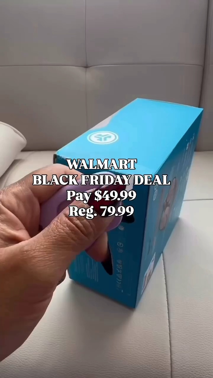 Walmart Black Friday Deal!💙🏃🏻‍♀️
Pay only $49 (reg. $79) on JLAB ANC headphones!🫶🏼
Comment “headphones” + follow me @clearance_hunterr to get the auto reply!🥰

#walmart #clearancehunter #blsckfriday #jlab #headphones