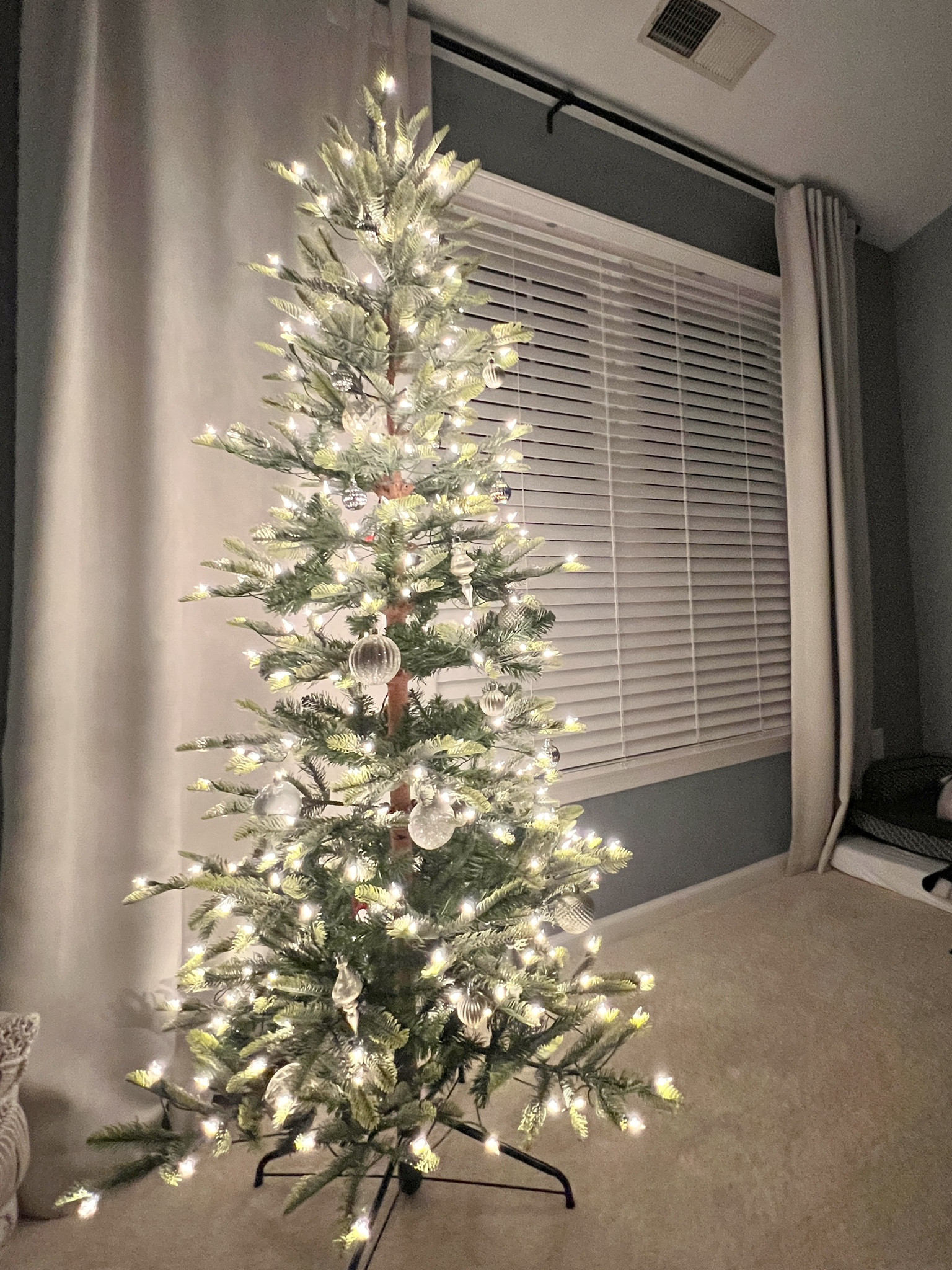 Bedroom Christmas Tree. 6.5 ft tall and only 35” wide!🎄

#LTKHoliday #LTKSeasonal #LTKHome